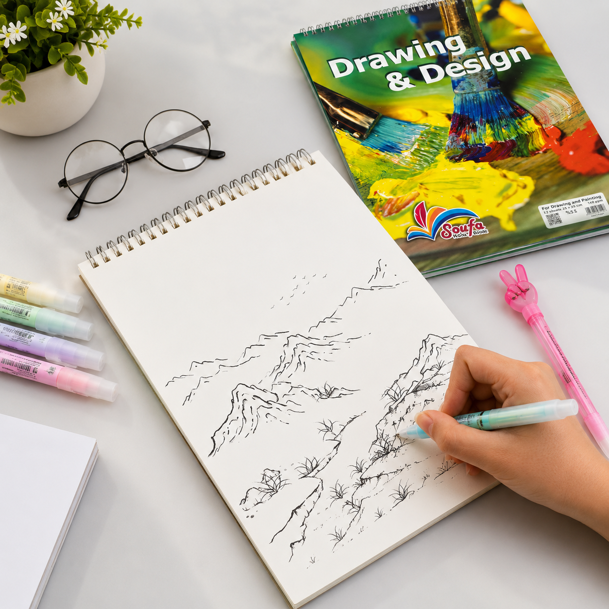 Drawing & Design White  Sketchbook – 25 × 35 cm