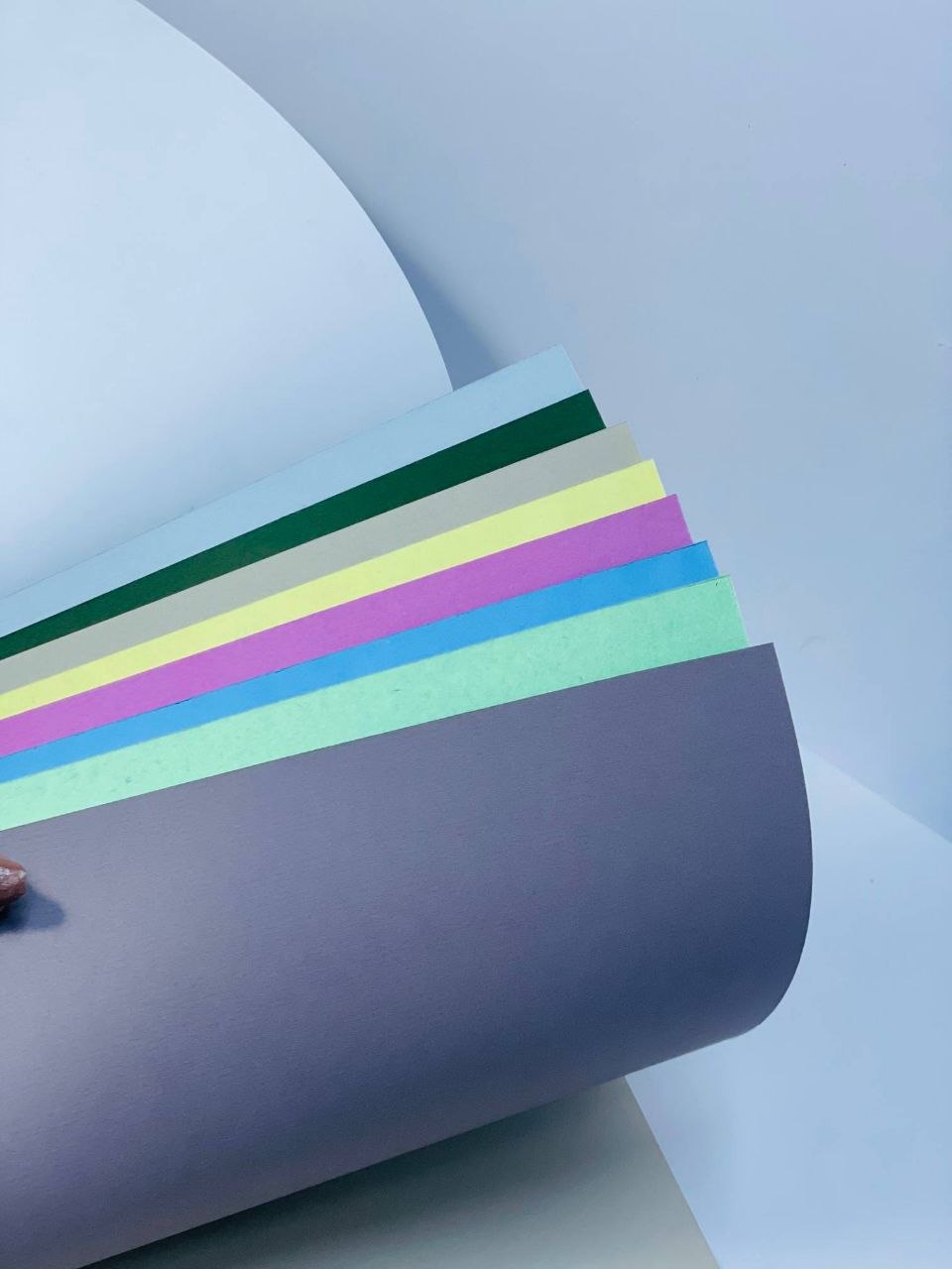 Drawing & Design Colored Sketchbook – 25 × 35 cm